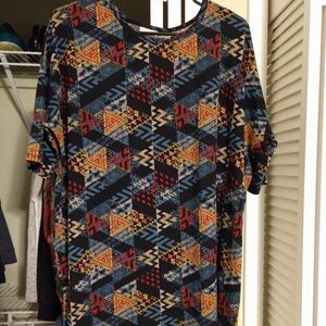 Lularoe Medium Irma, EUC